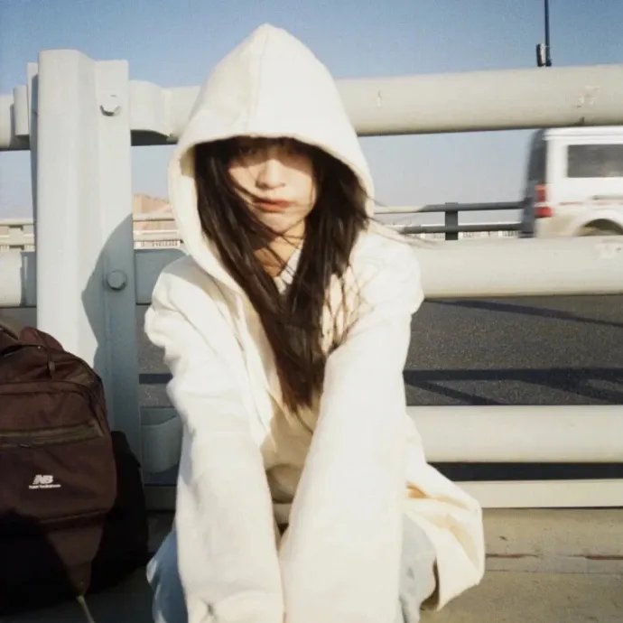 人在书中，重生幼年魔尊，黑化了